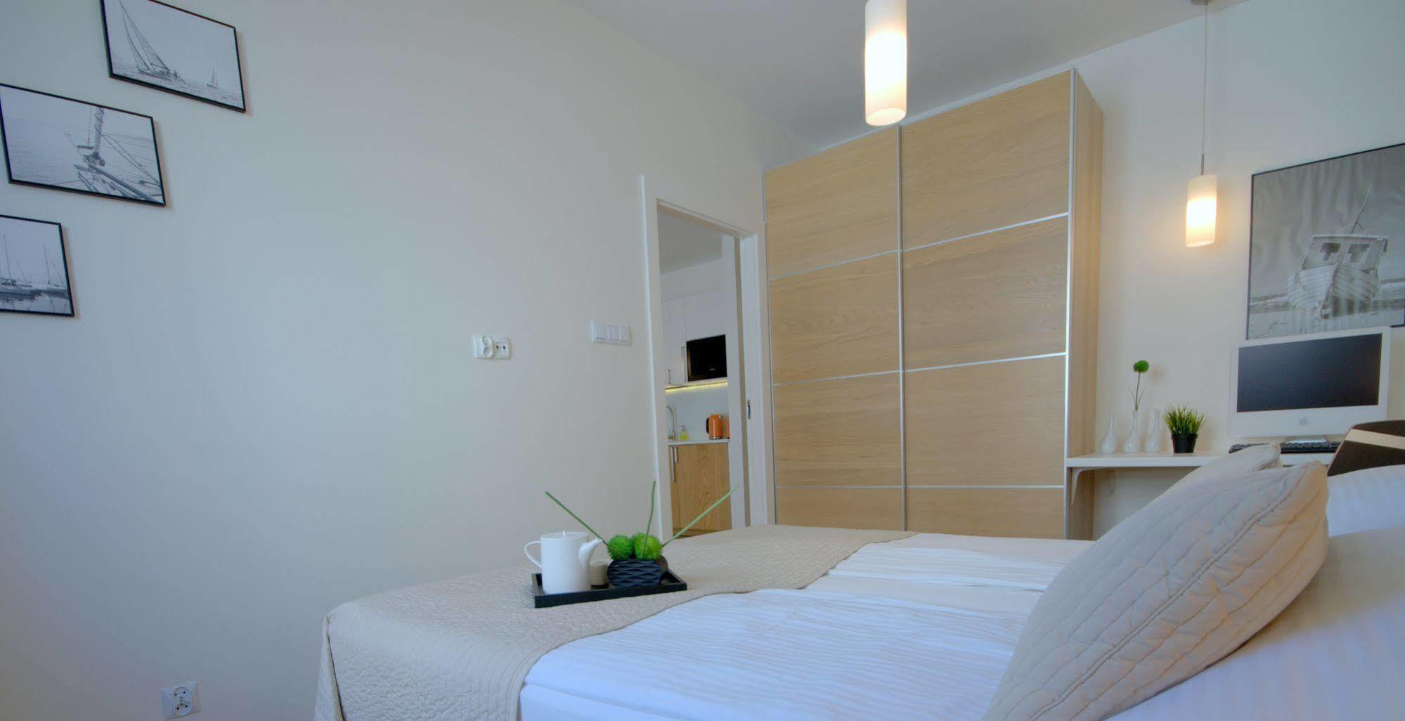 Irs Royal Apartments Apartamenty Irs Trzy Zagle Gdansk Exterior foto